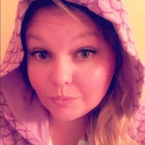 Meet your Posher, Kim